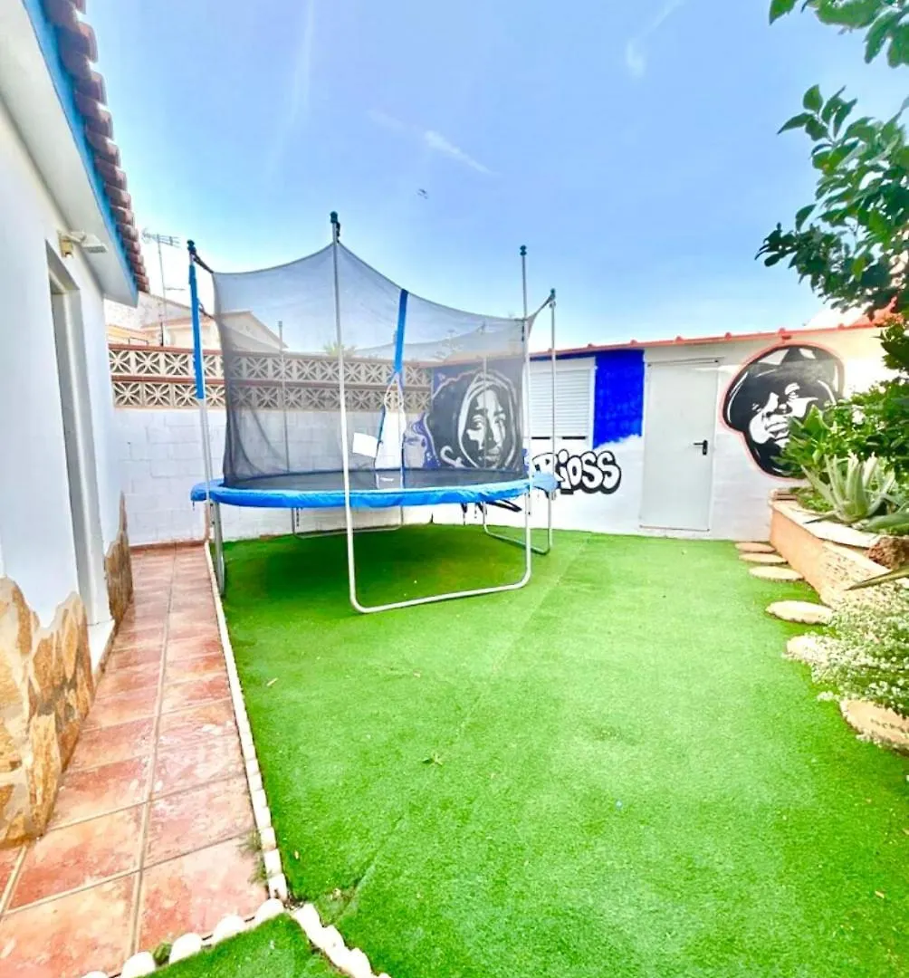 Villa Famara,Piscina Y Barbacoa,A 5 Minutos De La Playa,10 Personas