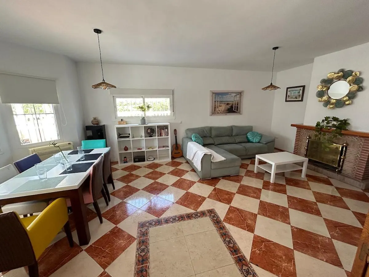 Villa Famara,Piscina Y Barbacoa,A 5 Minutos De La Playa,10 Personas 0*, Málaga Spanje